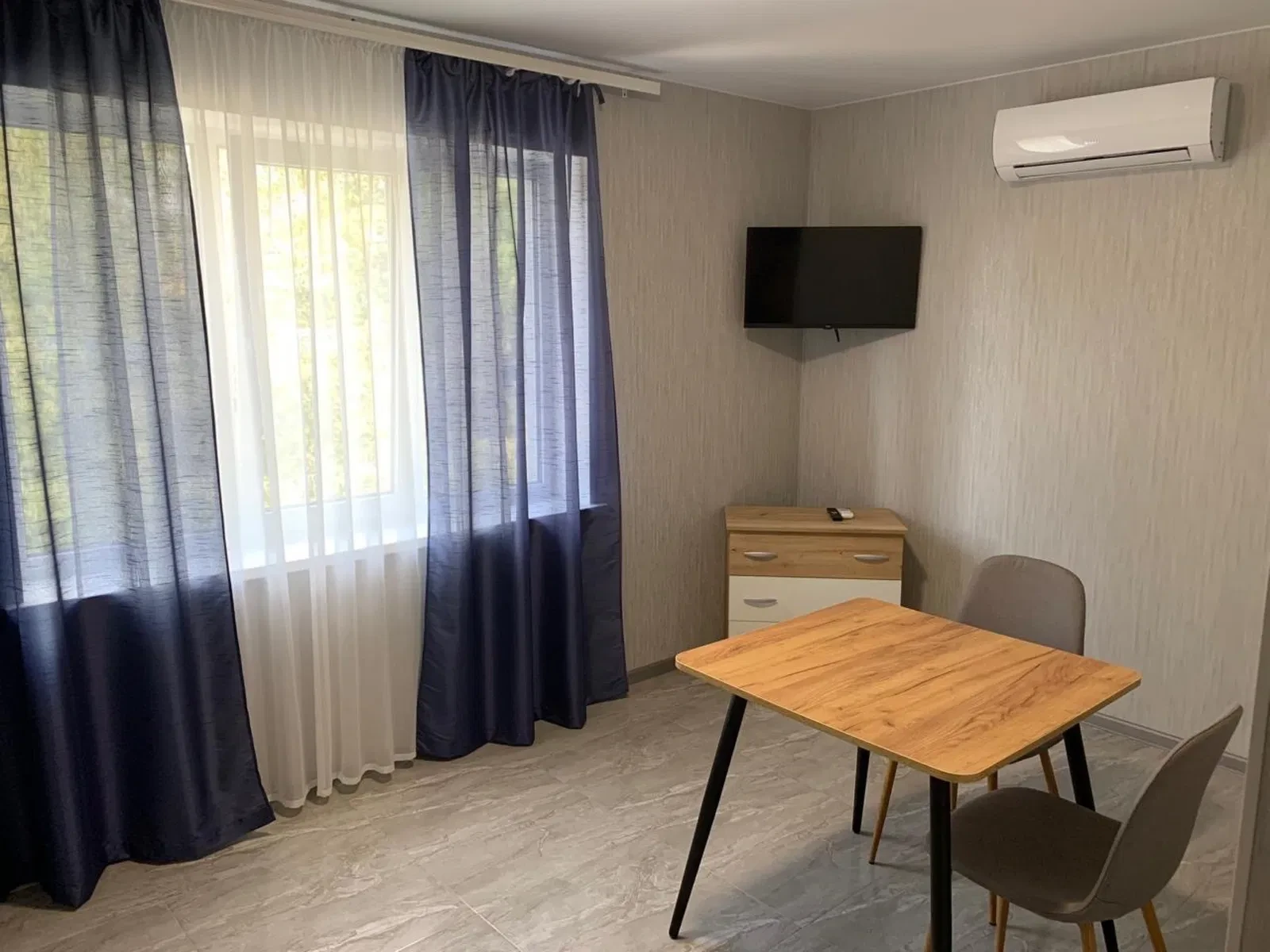 1-кімнатна квартира, Дарницький: автономна, метро Осокорки за 5-6 хв - фото 2