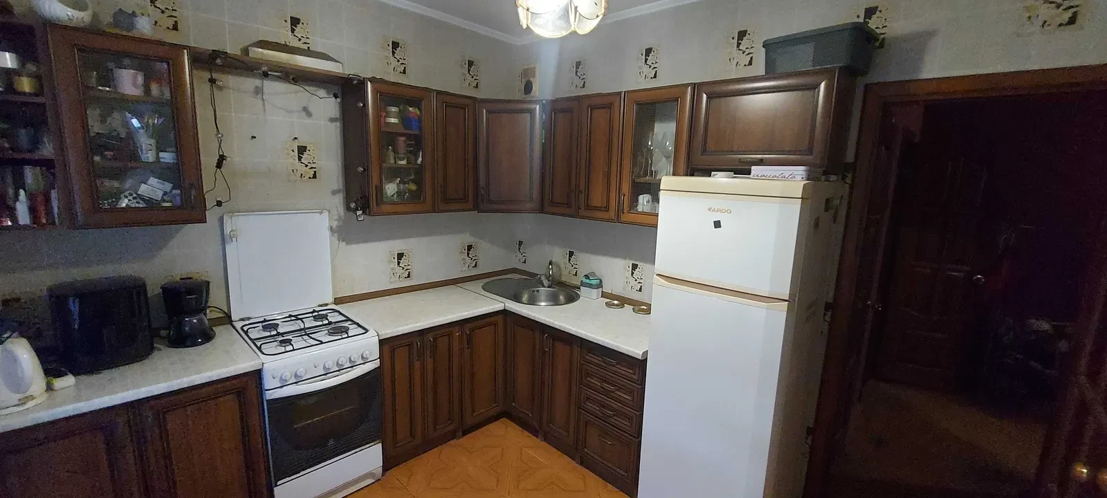 2-кімнатна квартира, Вишневе: усі меблі й техніка, поруч озеро