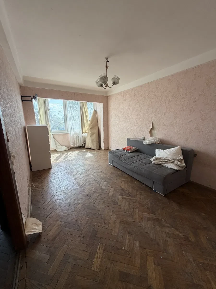 1-комнатная квартира, Соломенский: под ремонт, закрытая территория, фото 4