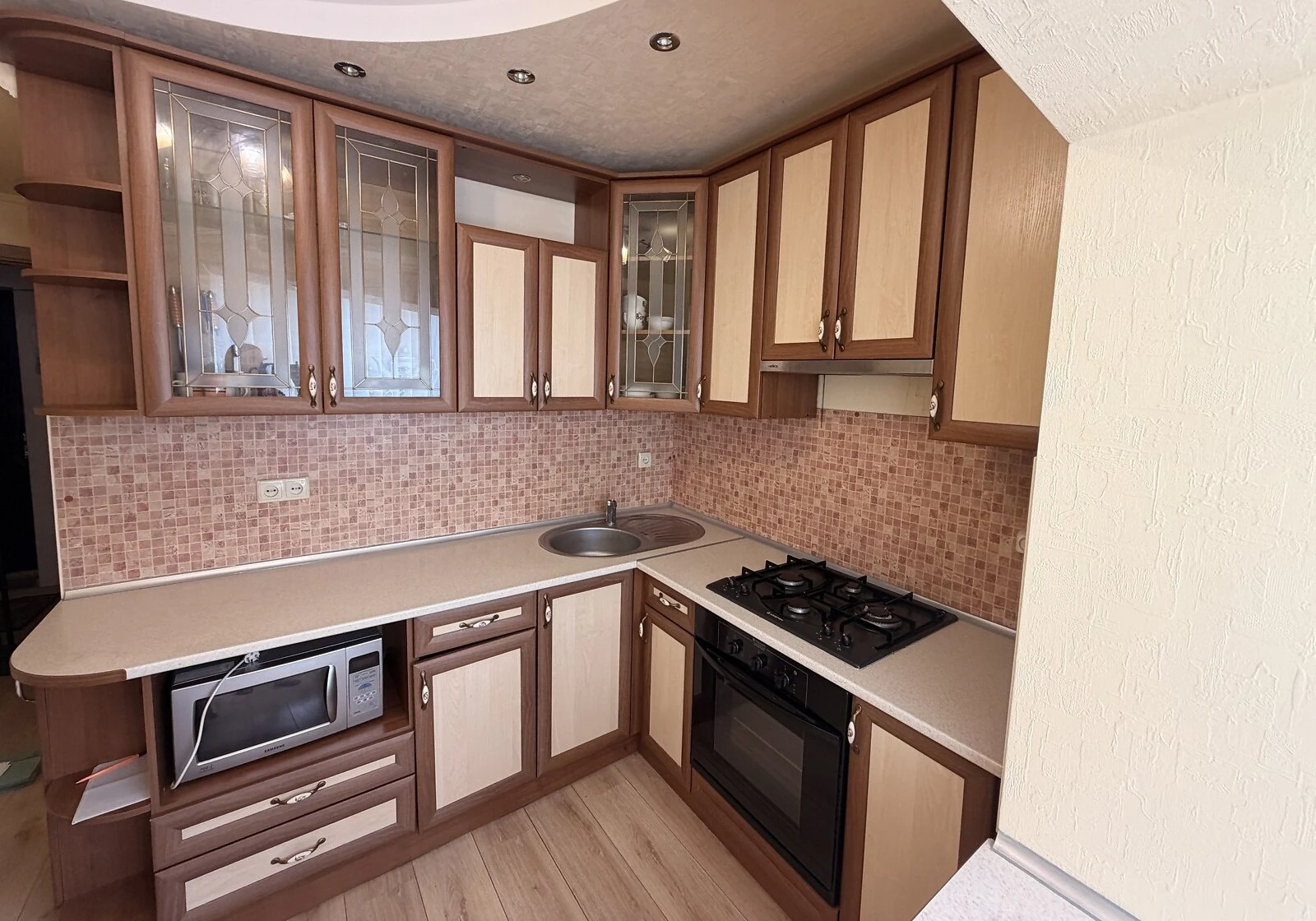 2-кімнатна квартира, Лісовий Масив: євроремонт, метро Лісова - фото 4