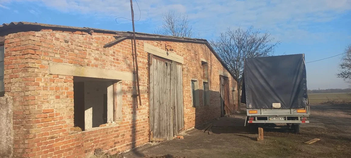 Приміщення, Зміїнець: асфальтований доїзд, продаж частинами - фото 3