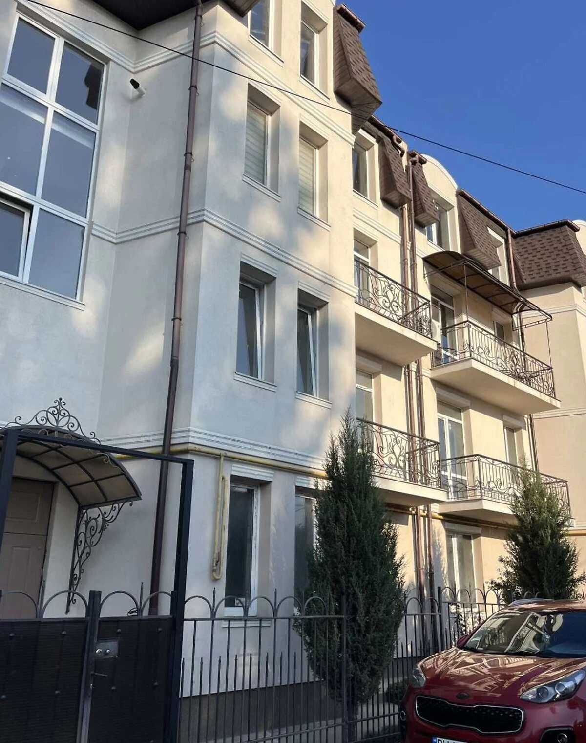 1-кімнатна квартира, Таїрова: єОселя, єВідновлення