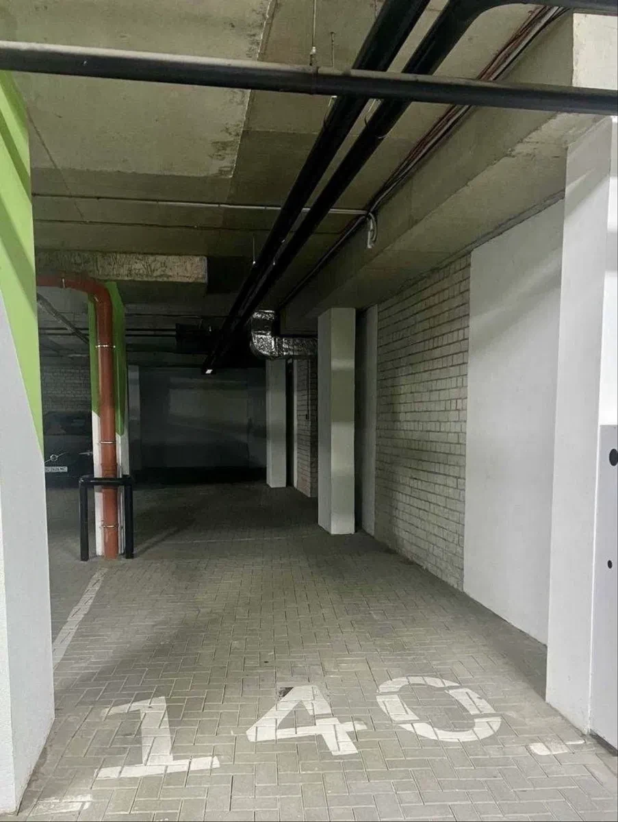 Паркоместо в ЖК Greenville Park: сквозной въезд, торг, фото 4