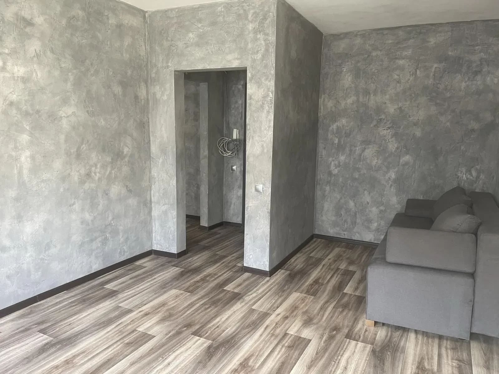 1-кімнатна квартира, Суми: євроремонт, не кутова, нова вбудована кухня - фото 4