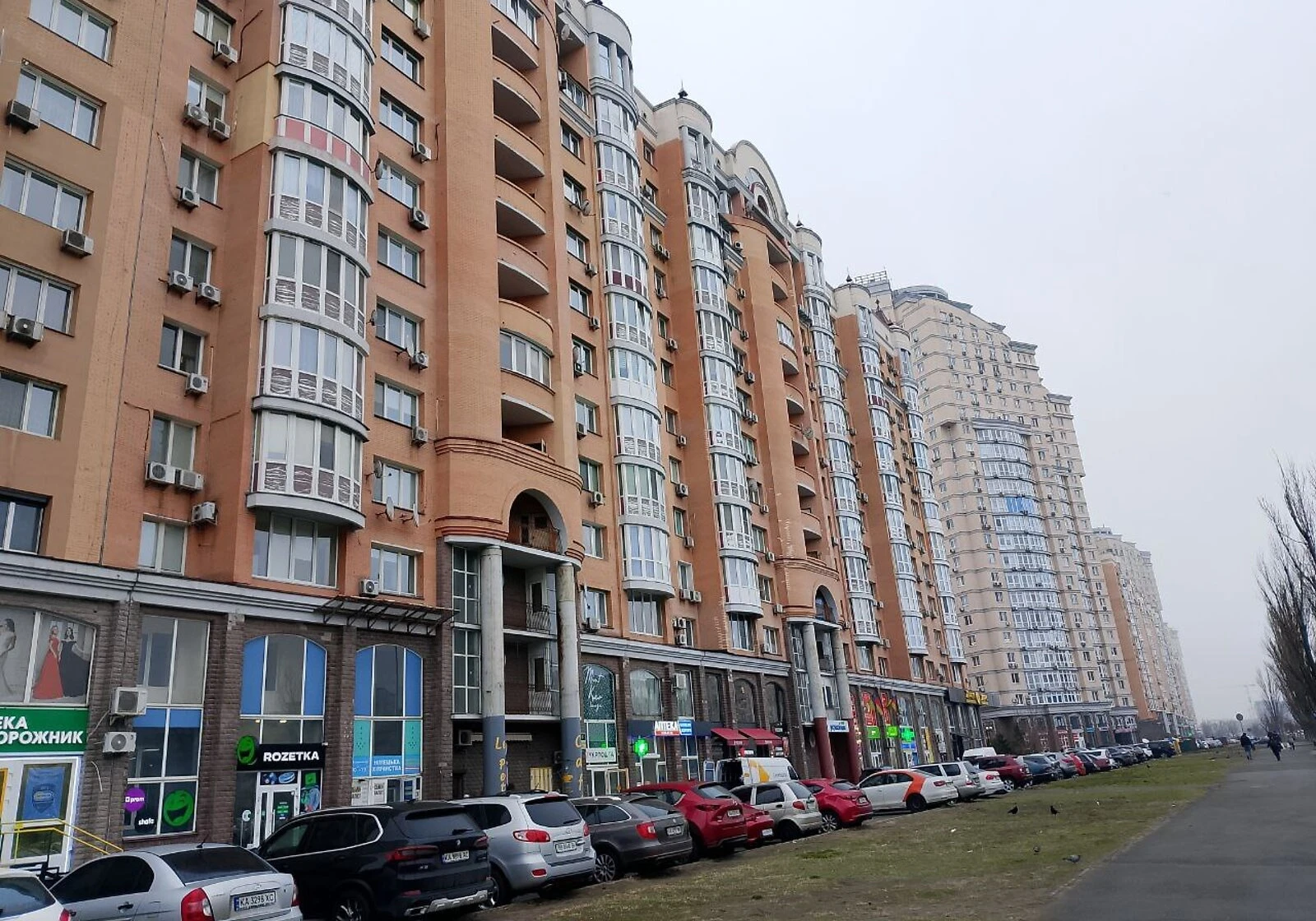 Офіс, Оболонь: фасадне розташування, опалення працює без світла - фото 1