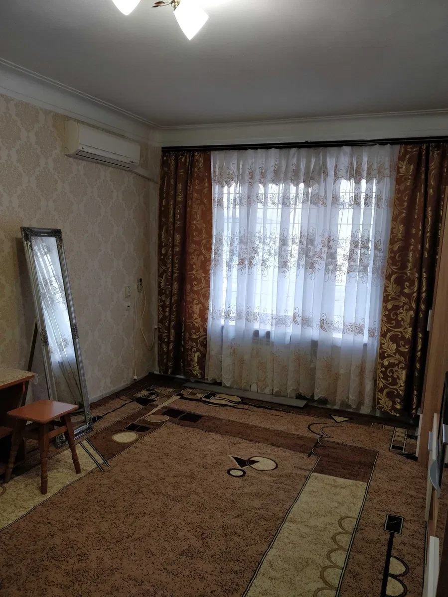 1-кімнатна квартира, Печерський: бомбосховище за 20 м, газ - фото 1