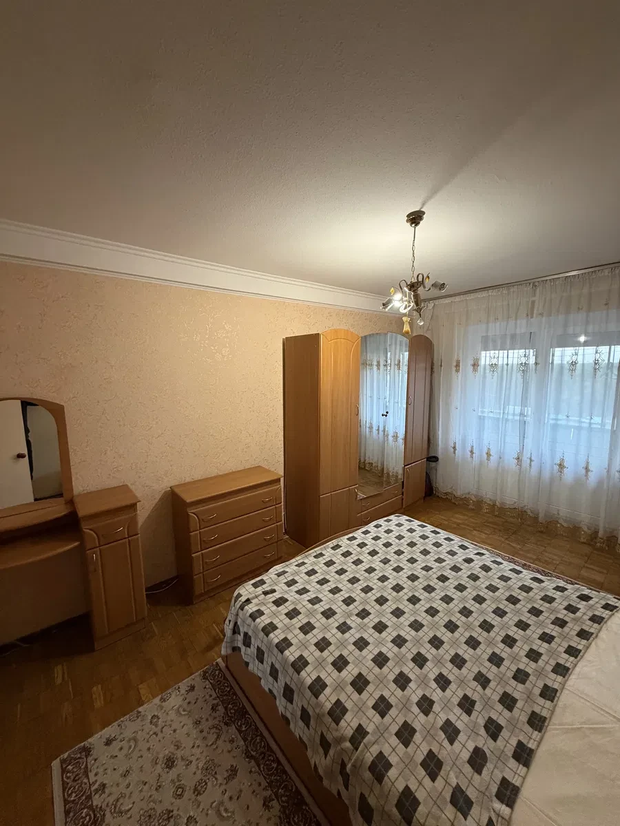 3-кімнатна квартира, Деснянський: два балкони, до метро 7 хв маршруткою - фото 2