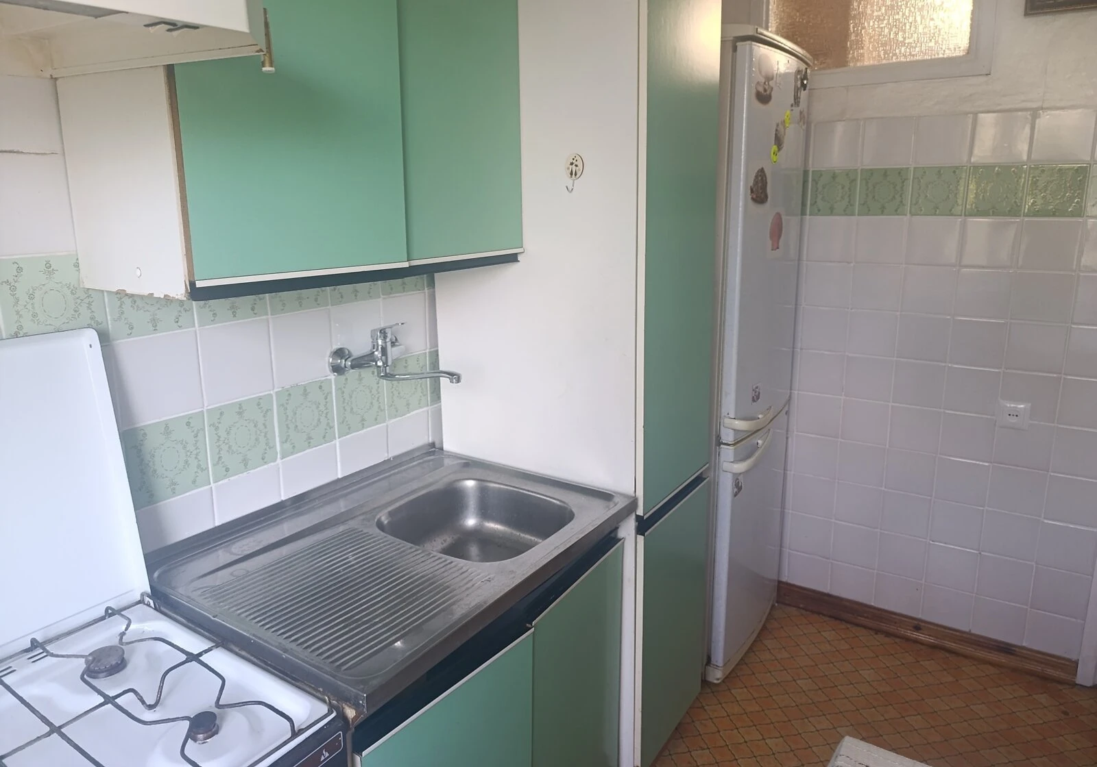 3-кімнатна квартира, Лук'янівка: можна з дітьми, газ і вода без світла