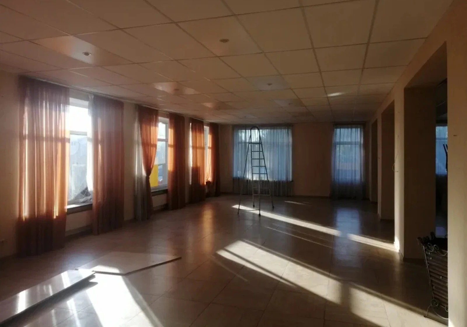 Приміщення, провулок Ізяславський: частина комерційного приміщення - фото 3