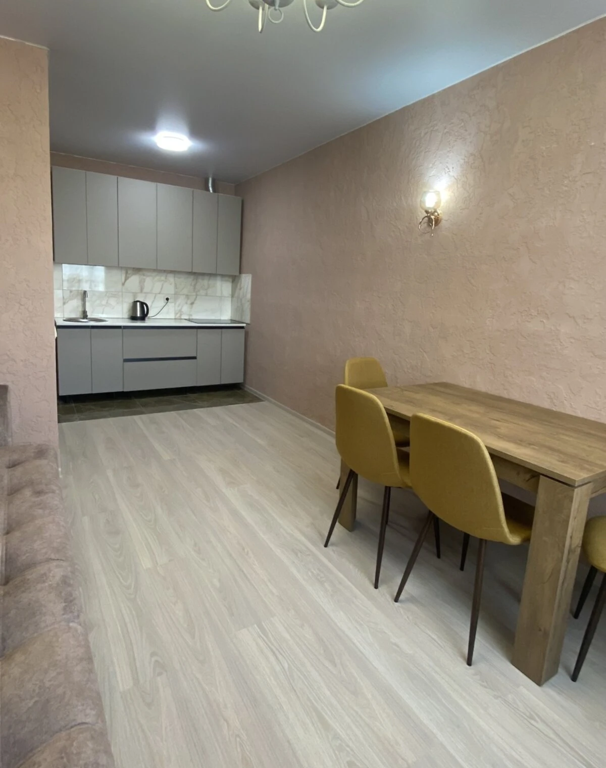 1-комнатная квартира, Холодная Гора: кирпичные стены, дом 2021 года - фото 2