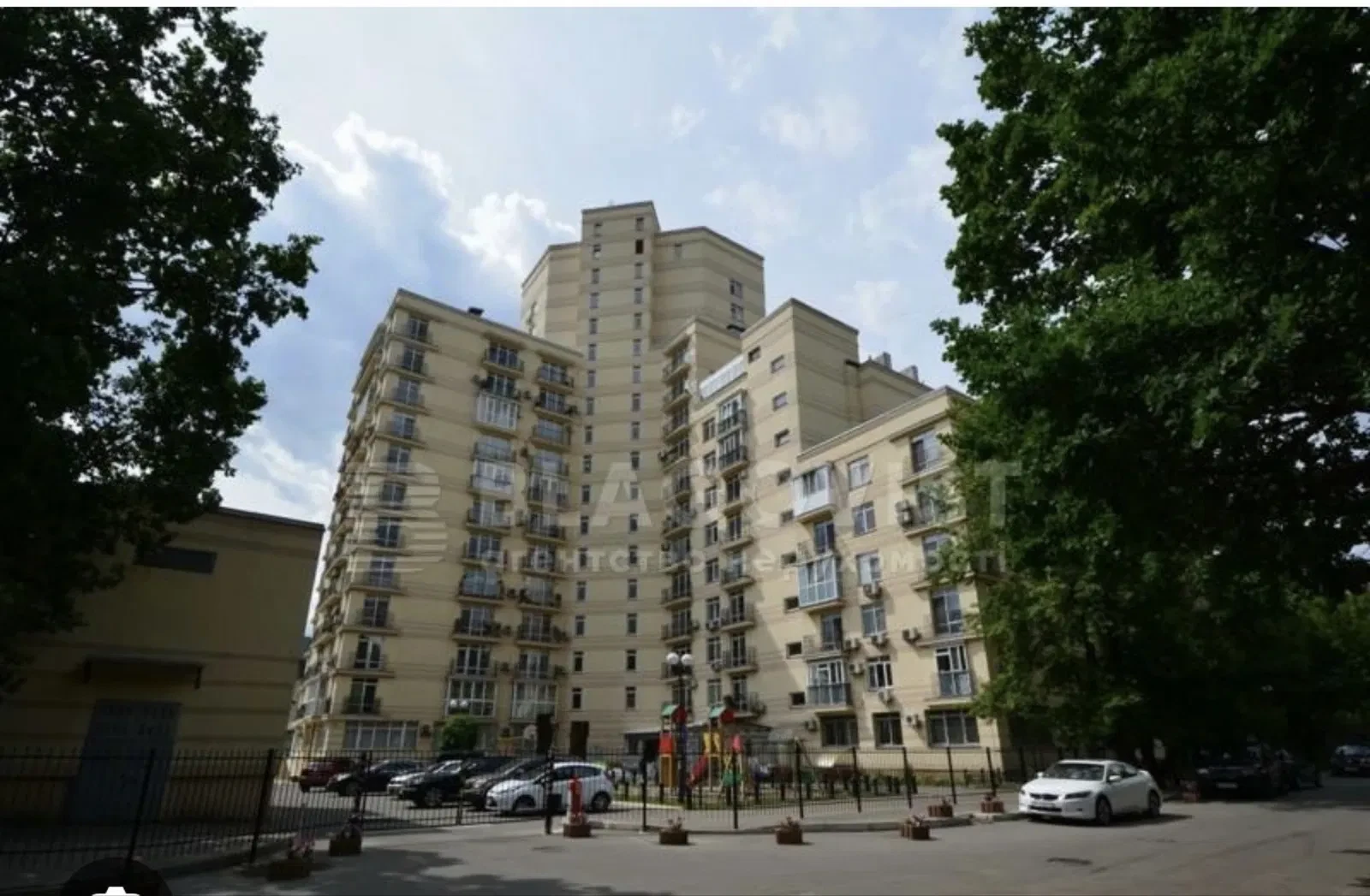 3-комнатная квартира в ЖК Дубовий гай: резервное питание, 2 санузла, фото 2