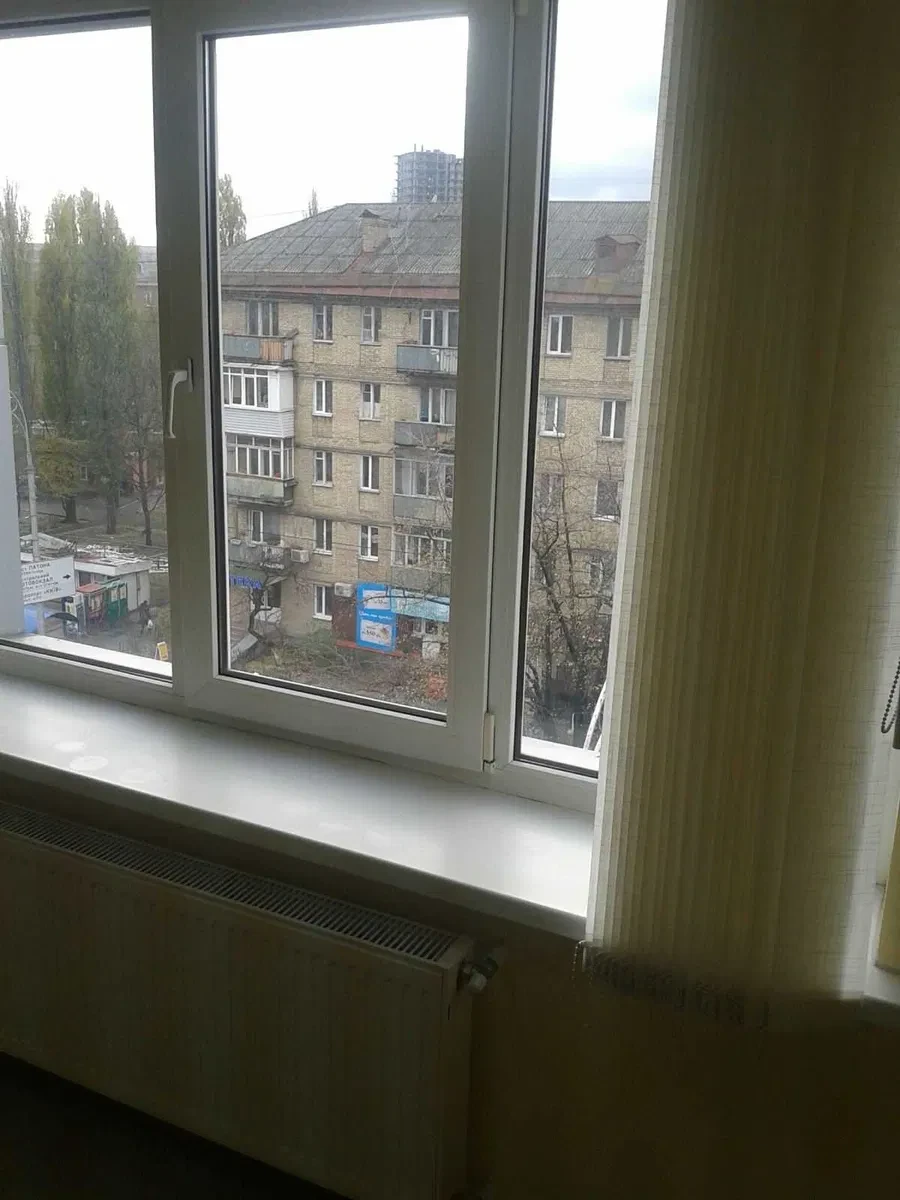 Офіс, Дніпровський: 5 хв до метро Дарниця, комунальні включено, фото 3