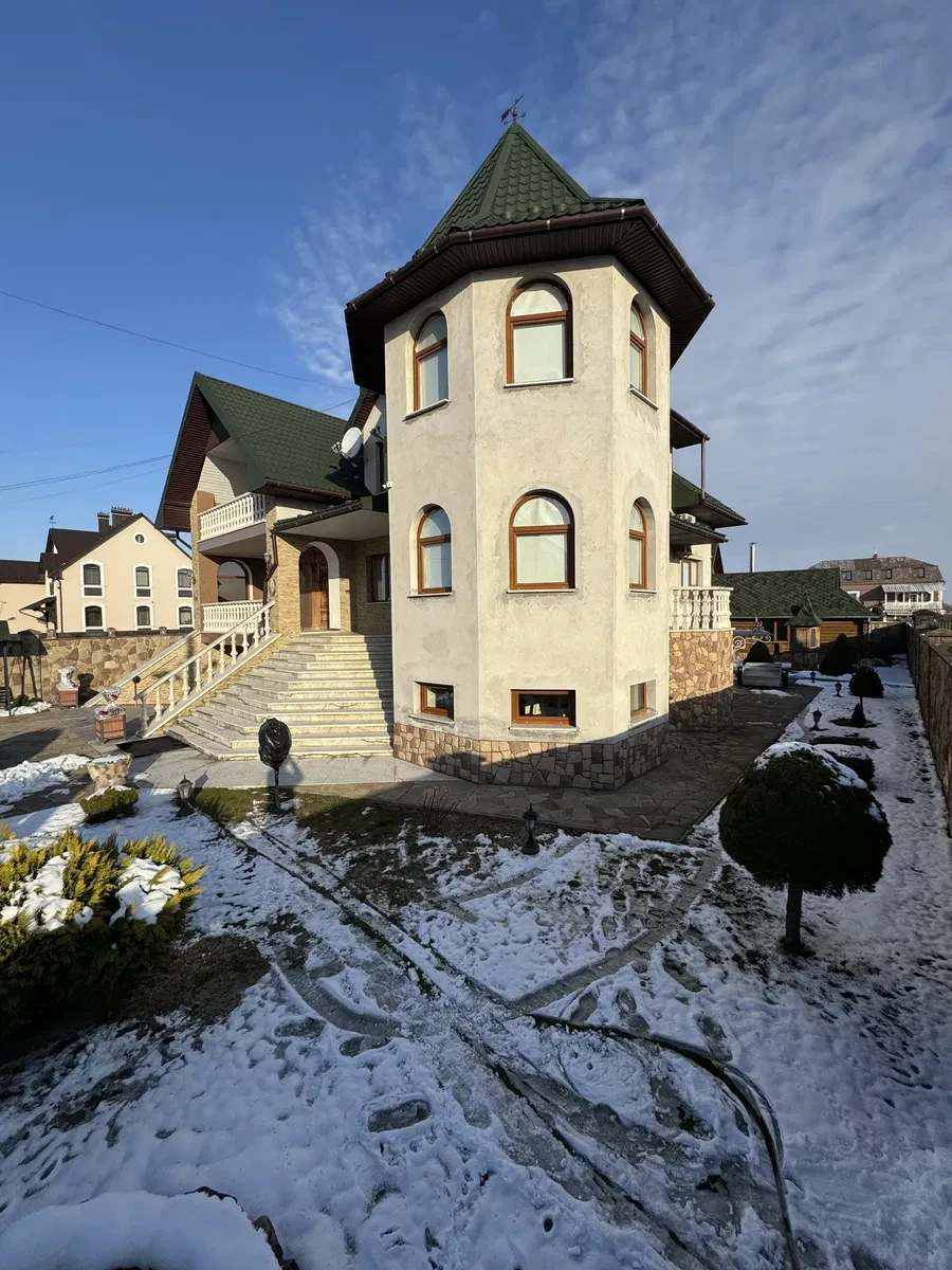 Дом, Чортков: дизайнерский ремонт, 19 соток, сад и пруд - фото 4