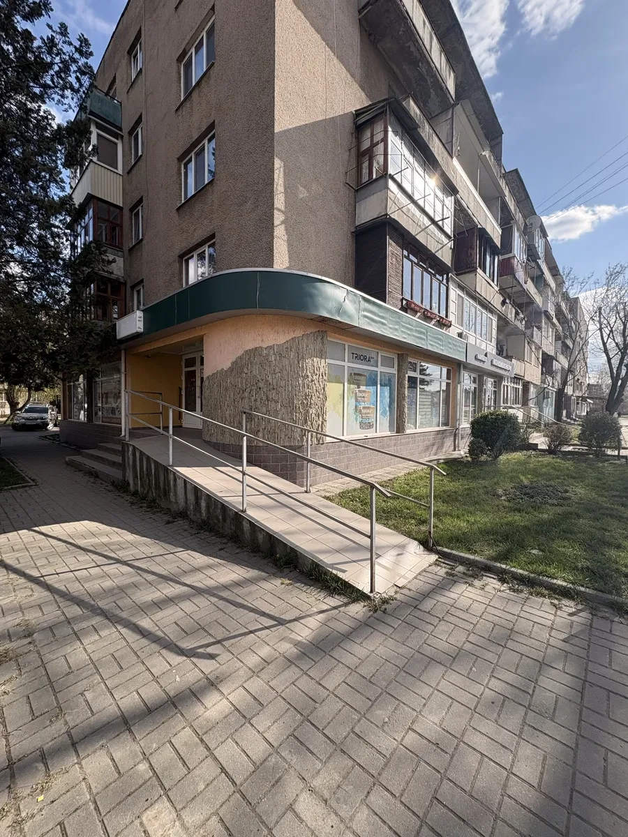 Приміщення, Ужгород: під кавʼярню, магазин, піцерію або аптеку