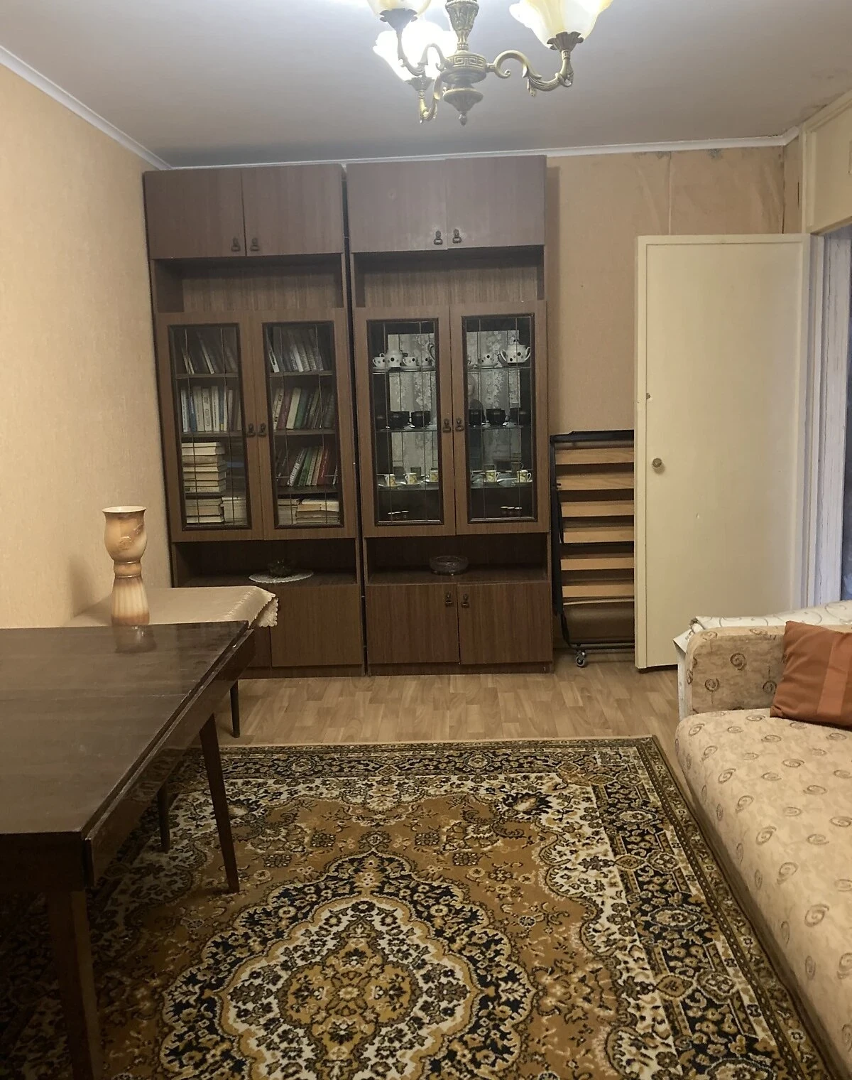 2-кімнатна квартира, Десна: потребує ремонту, внутрішній двір - фото 2