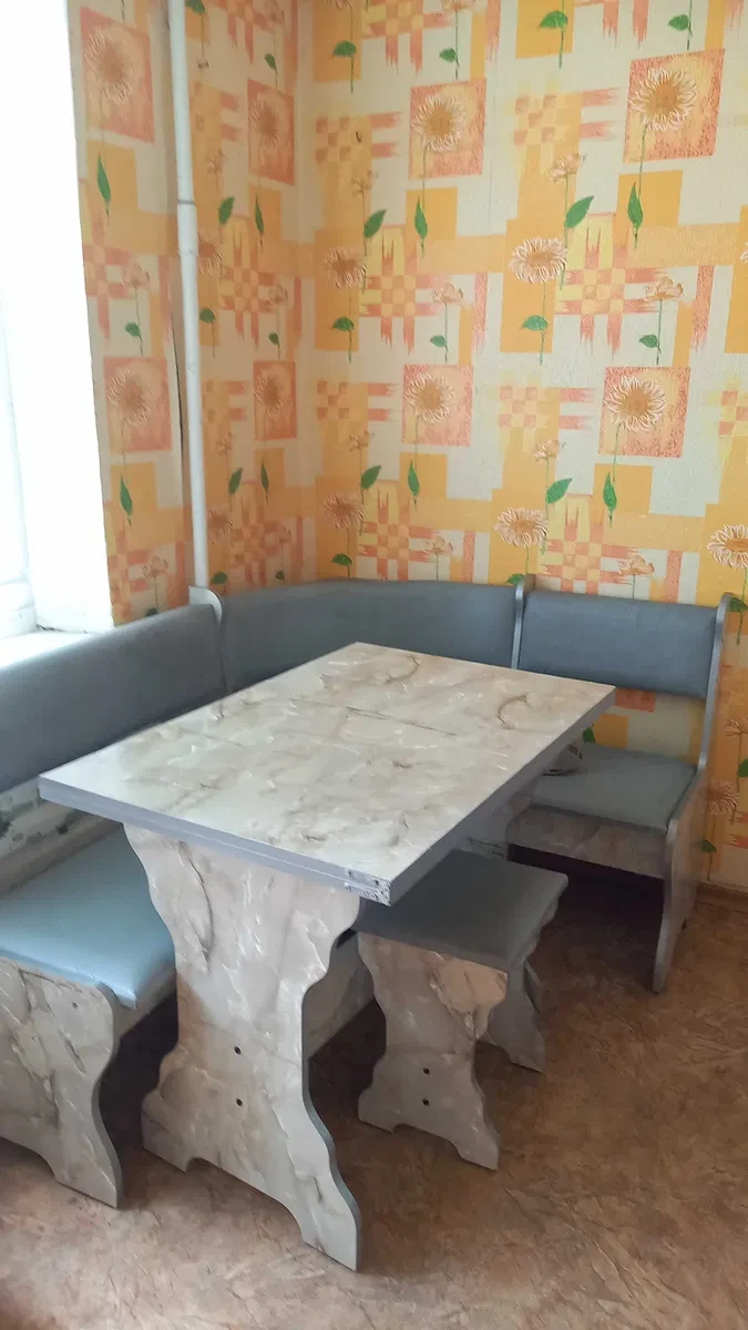 2-комнатная квартира, Хортицкий: кухня 9 м², паркет