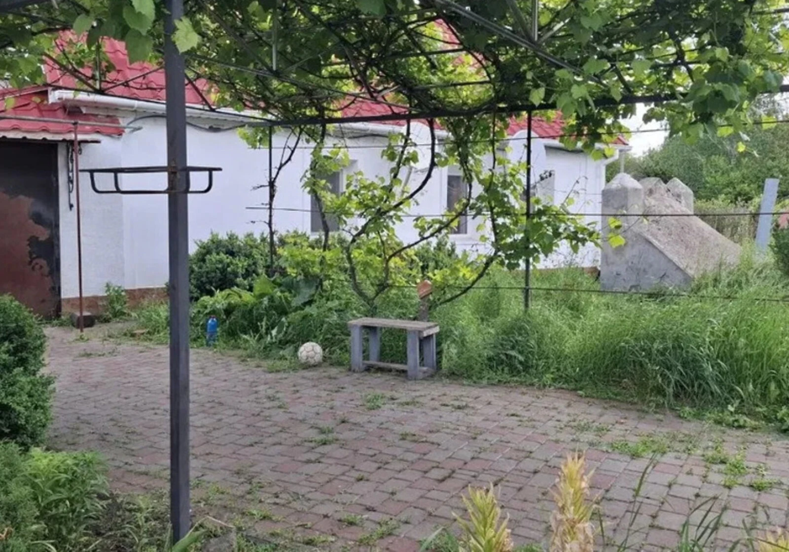 Дом, Купивщина: скважина, гараж с подвалом, участок 1 сотка - фото 1