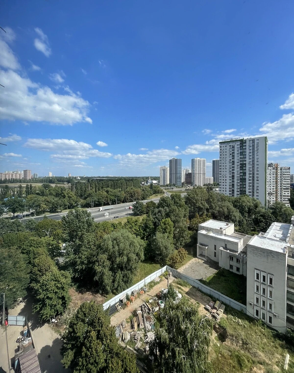 1-кімнатна квартира, Теремки-1: панорамні вікна, резервне живлення, фото 4