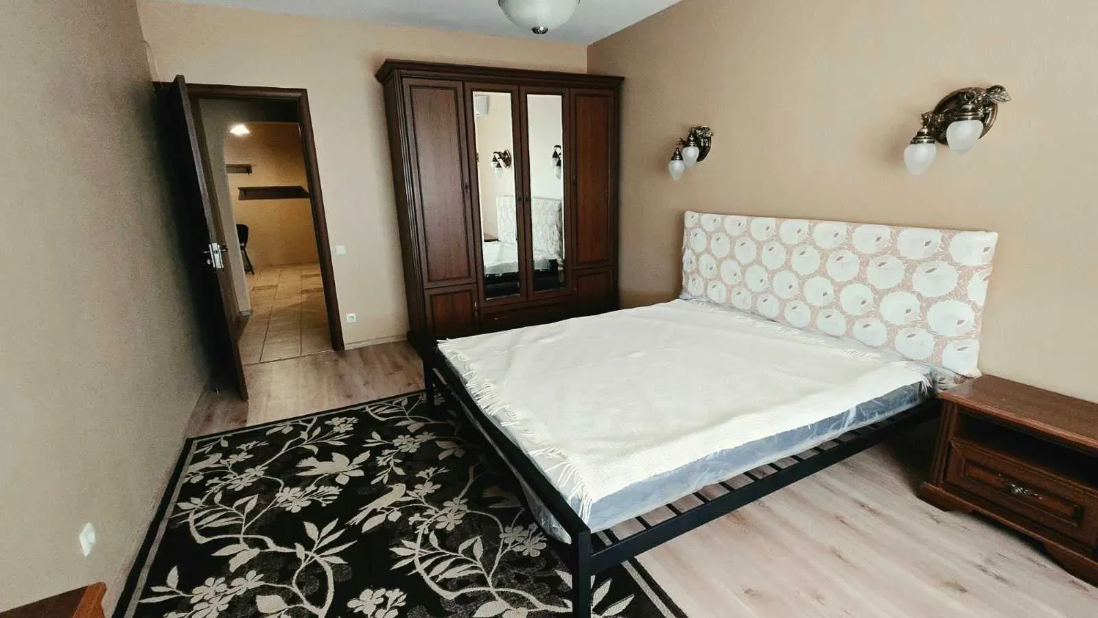 2-кімнатна квартира, Дарницький: генератор, метро Позняки, тільки сім'ям - фото 3