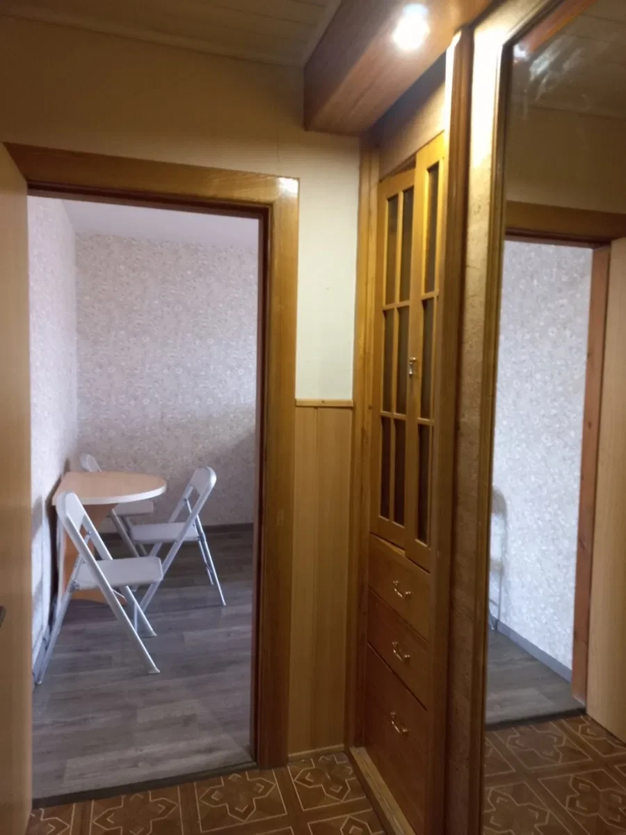 3-кімнатна квартира, Центральний: кухня-студія, косметичний ремонт, фото 3