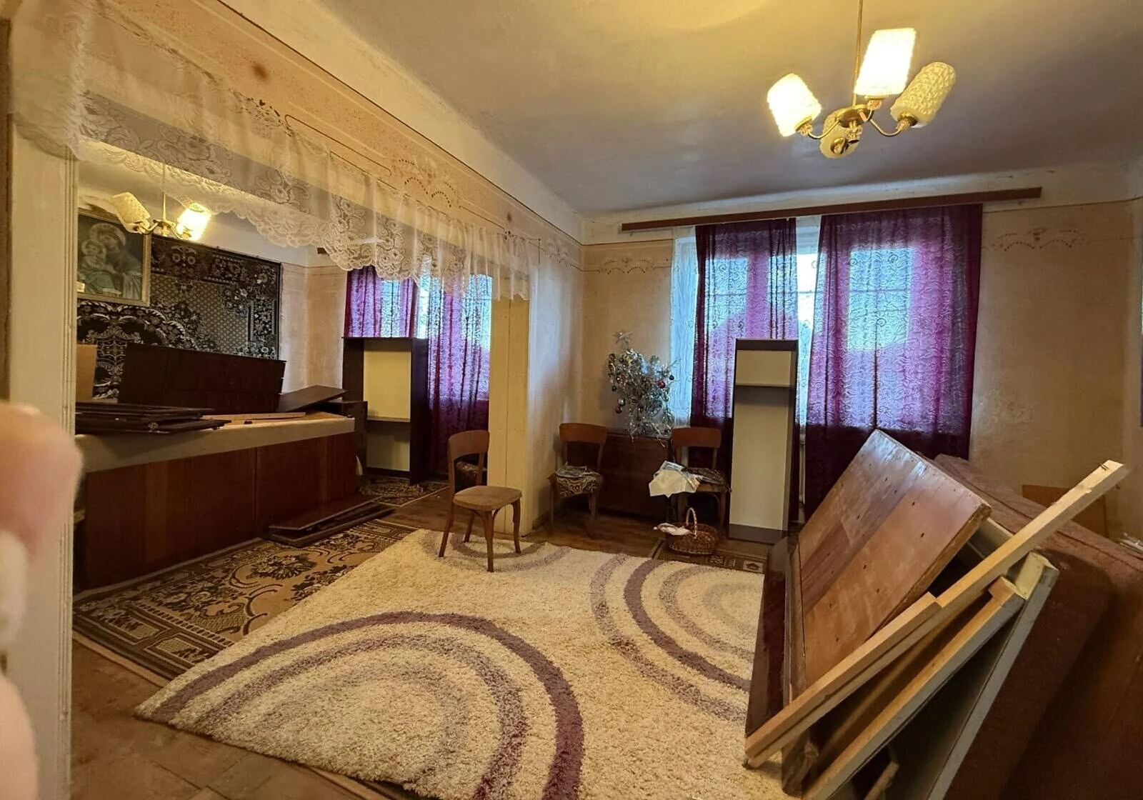 Частина будинку, Бадів: цегляні стіни, криниця, сарай - фото 3
