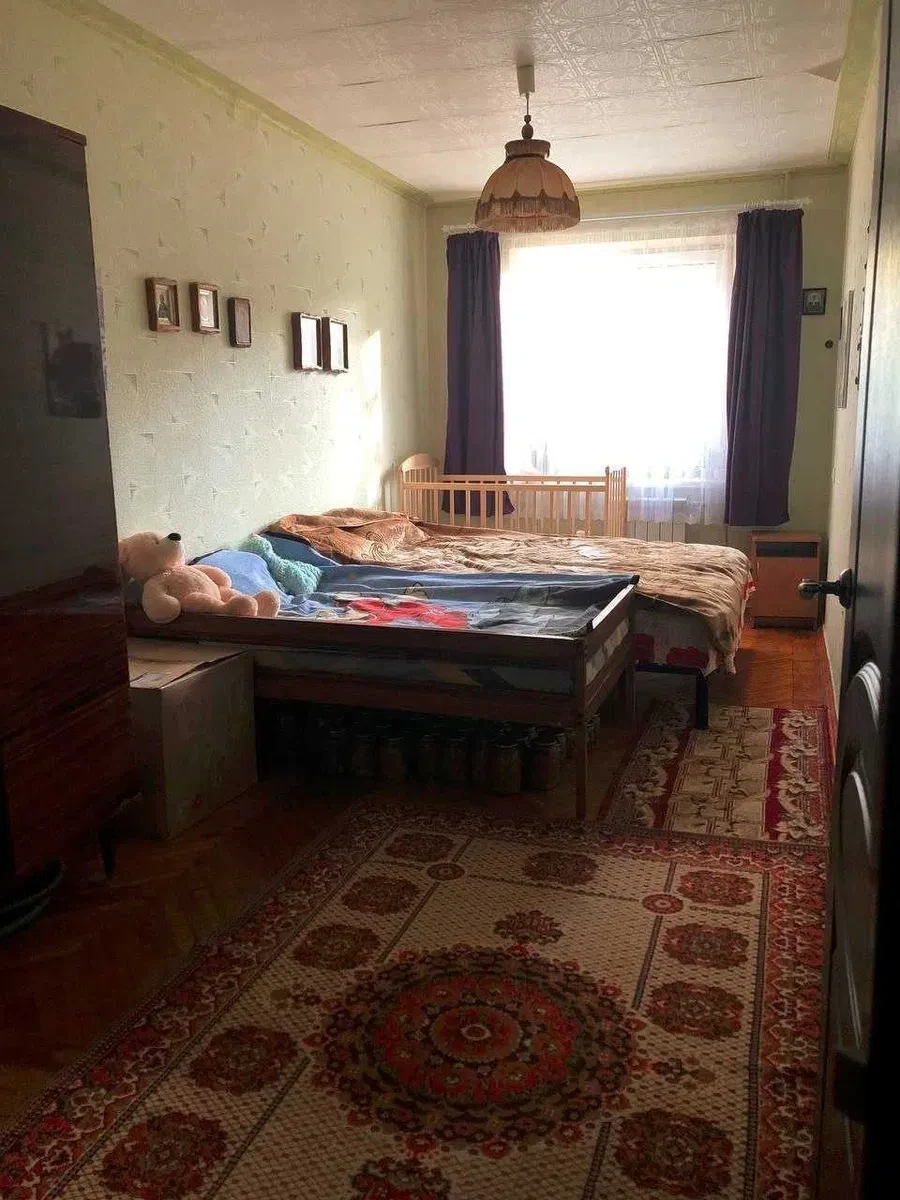 2-кімнатна квартира, Салтівський: житловий стан, парк навпроти - фото 2