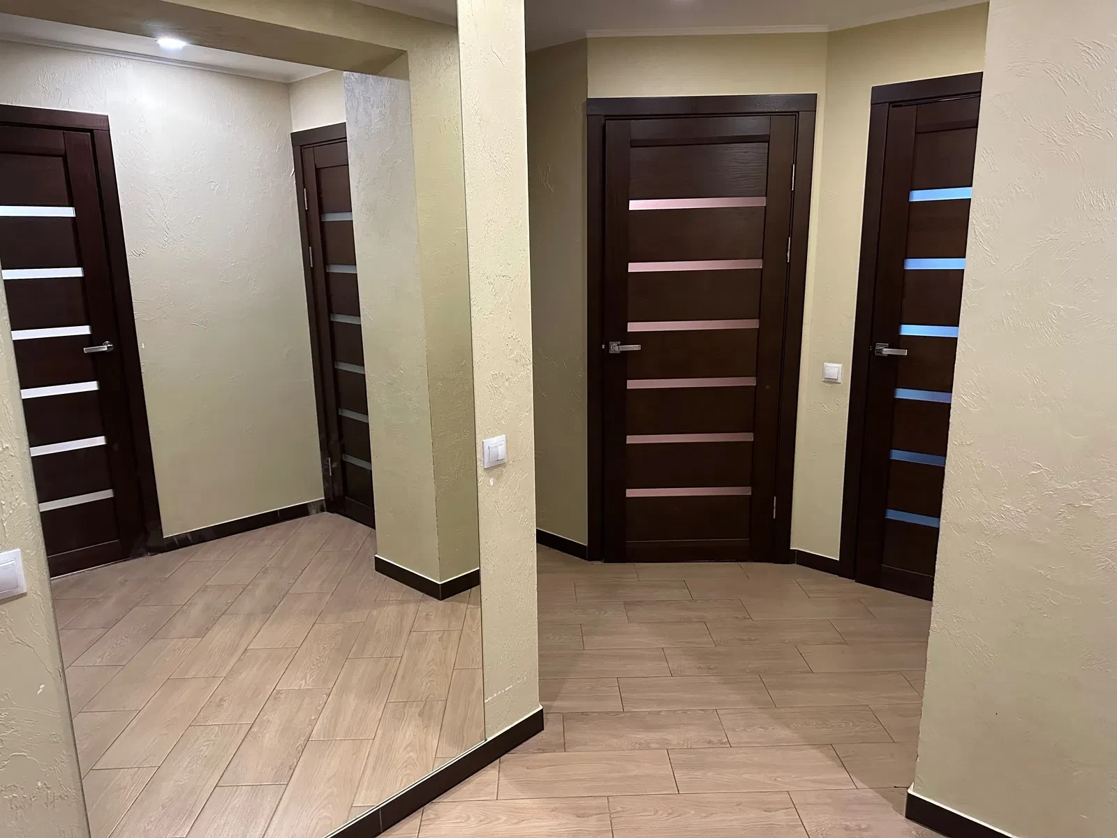 3-комнатная квартира, Виноградов: лоджия-кабинет, теплый пол - фото 3