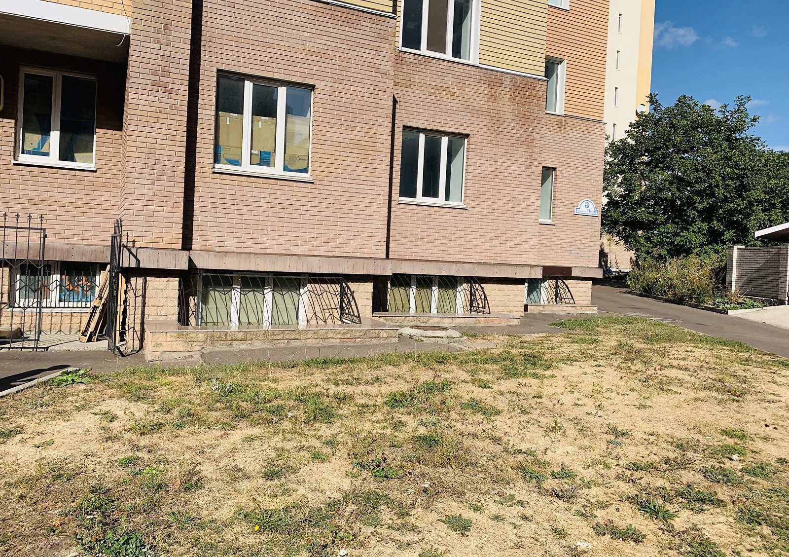 Офіс, Кокаричанка: фасадне приміщення, автономна котельня - фото 1