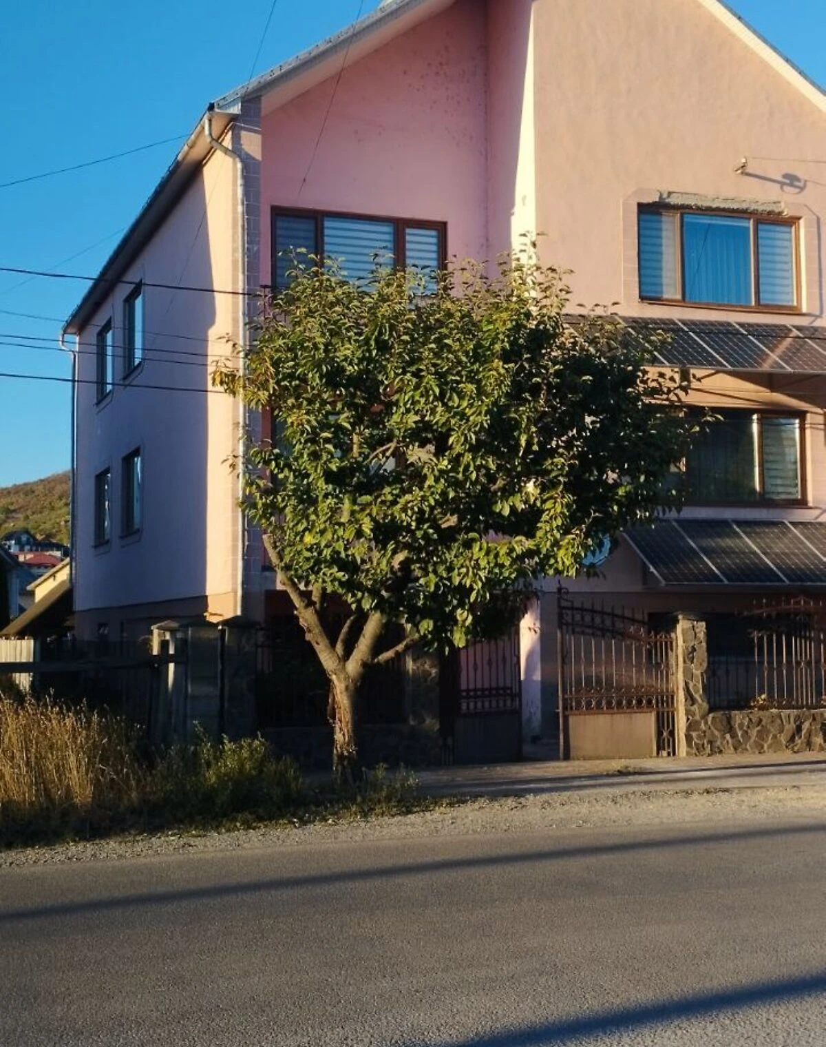 Будинок, Виноградів: гараж у цоколі, тераса, торг, фото 3