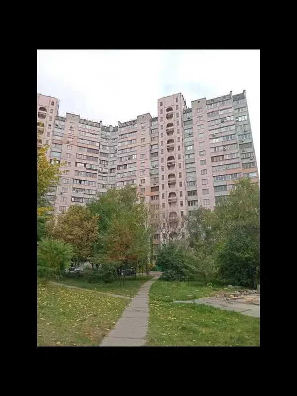 3-кімнатна квартира, Подільський: засклені балкони, тепла підлога