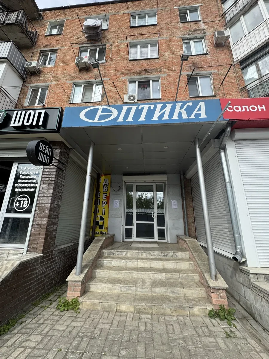Магазин, район Курского рынка: фасадное, ремонт, санузел, фото 2