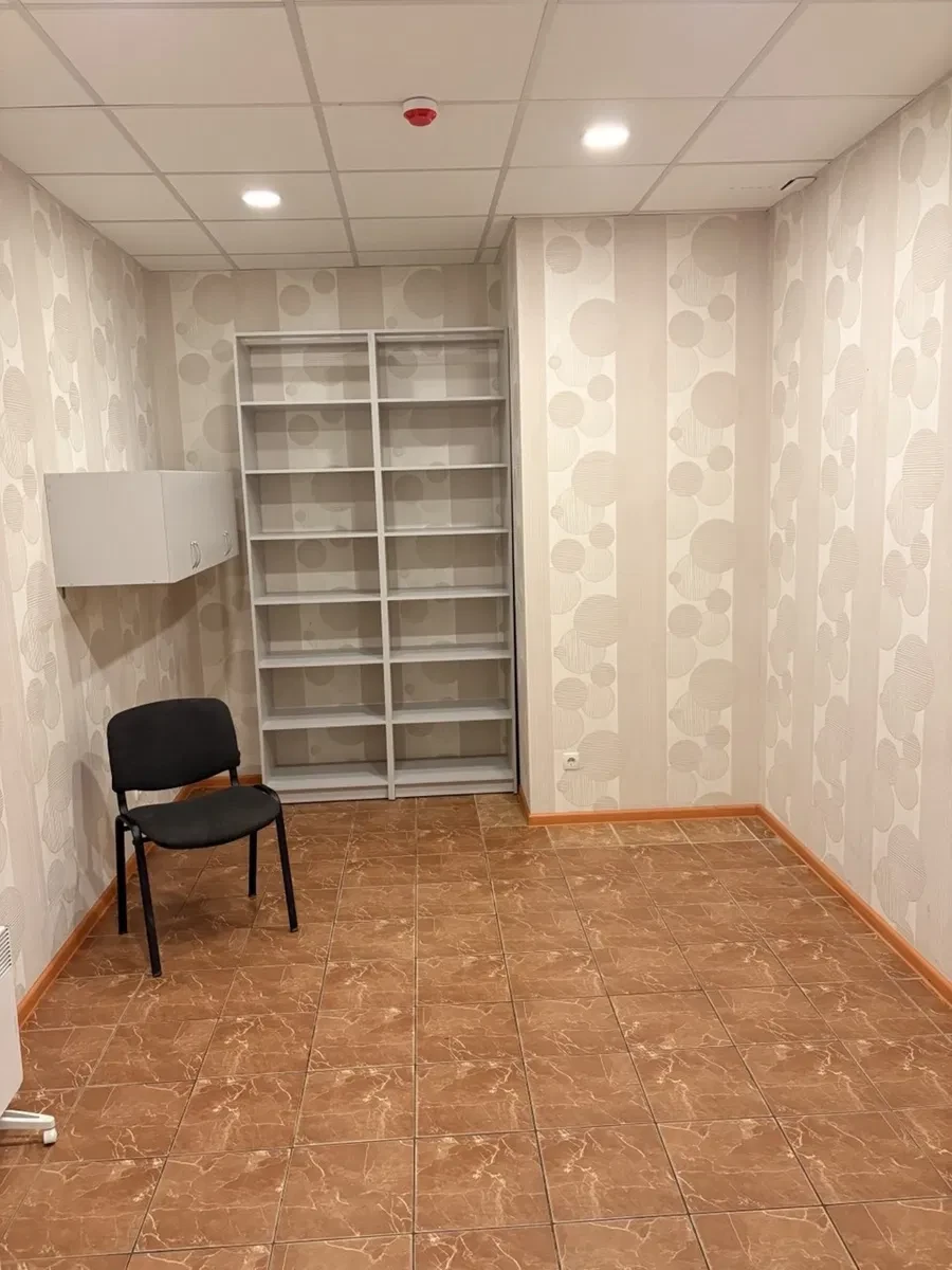 Офис, Холодногорский: кабинет без окон, пожарная сигнализация, фото 5