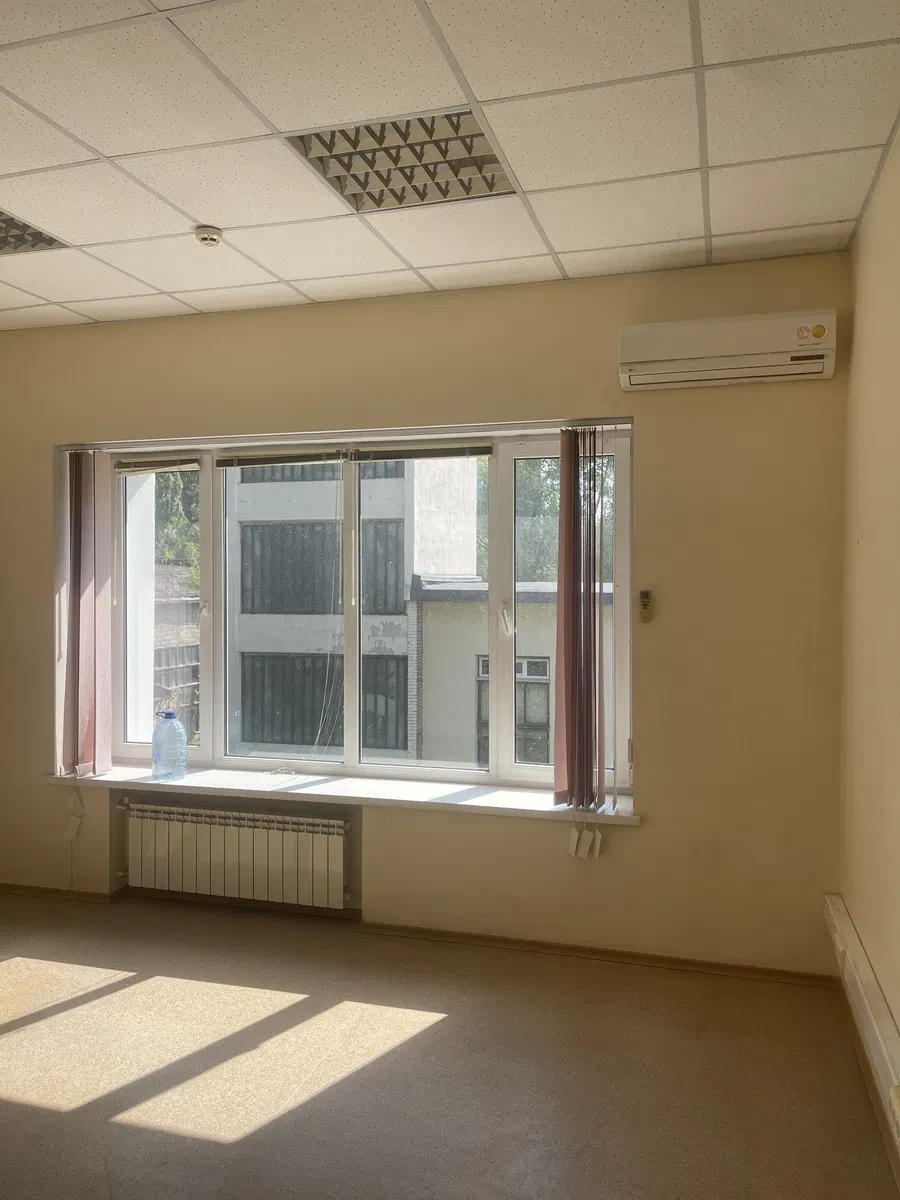 Офіс, Святошинський: метро Академмістечко 6 хв, блок до 300 м² - фото 3
