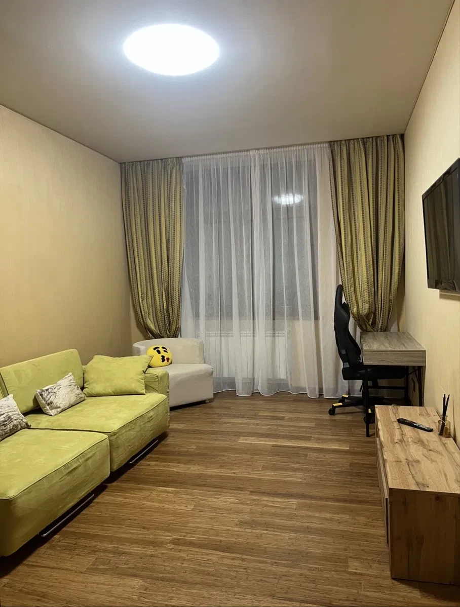 3-комнатная квартира в ЖК Времена Года: окна на парк, паркинг - фото 3