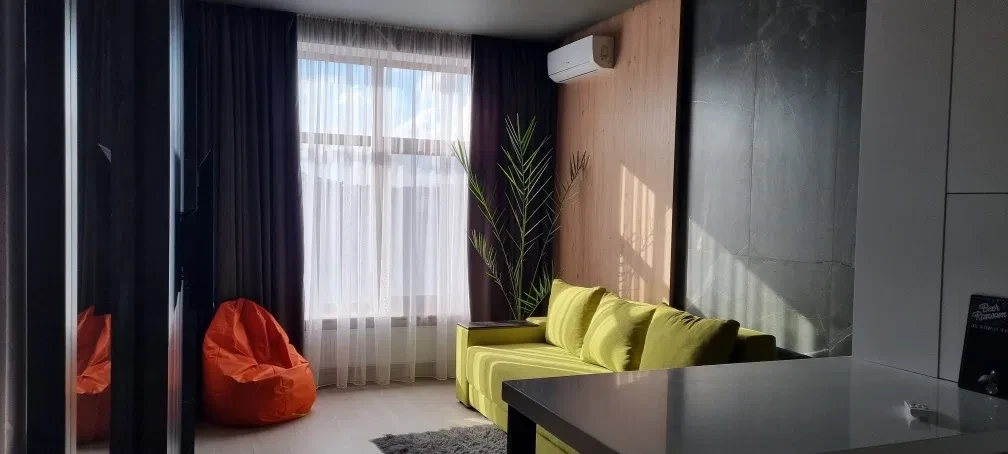 Євродвушка у ЖК Клаб Марин 2: до літа, без тварин, паркінг - фото 2