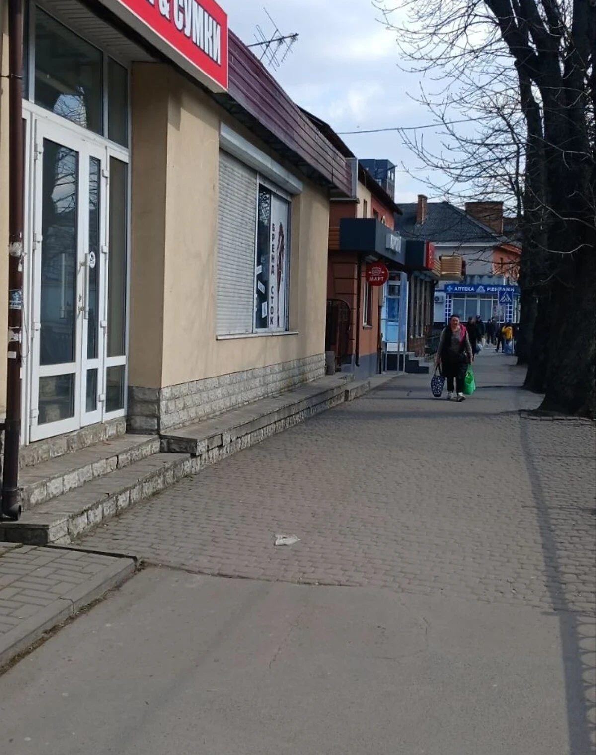Приміщення, Центр: фасадне, під магазин, опалення без світла - фото 3