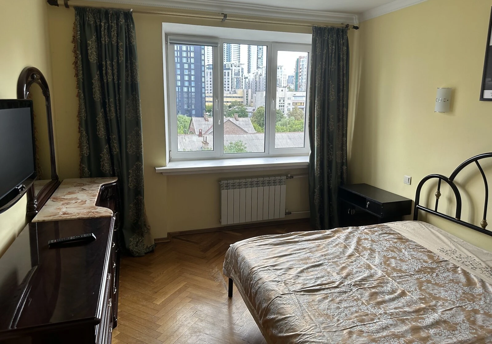 3-кімнатна квартира, Печерський: метро Палац Україна - фото 4