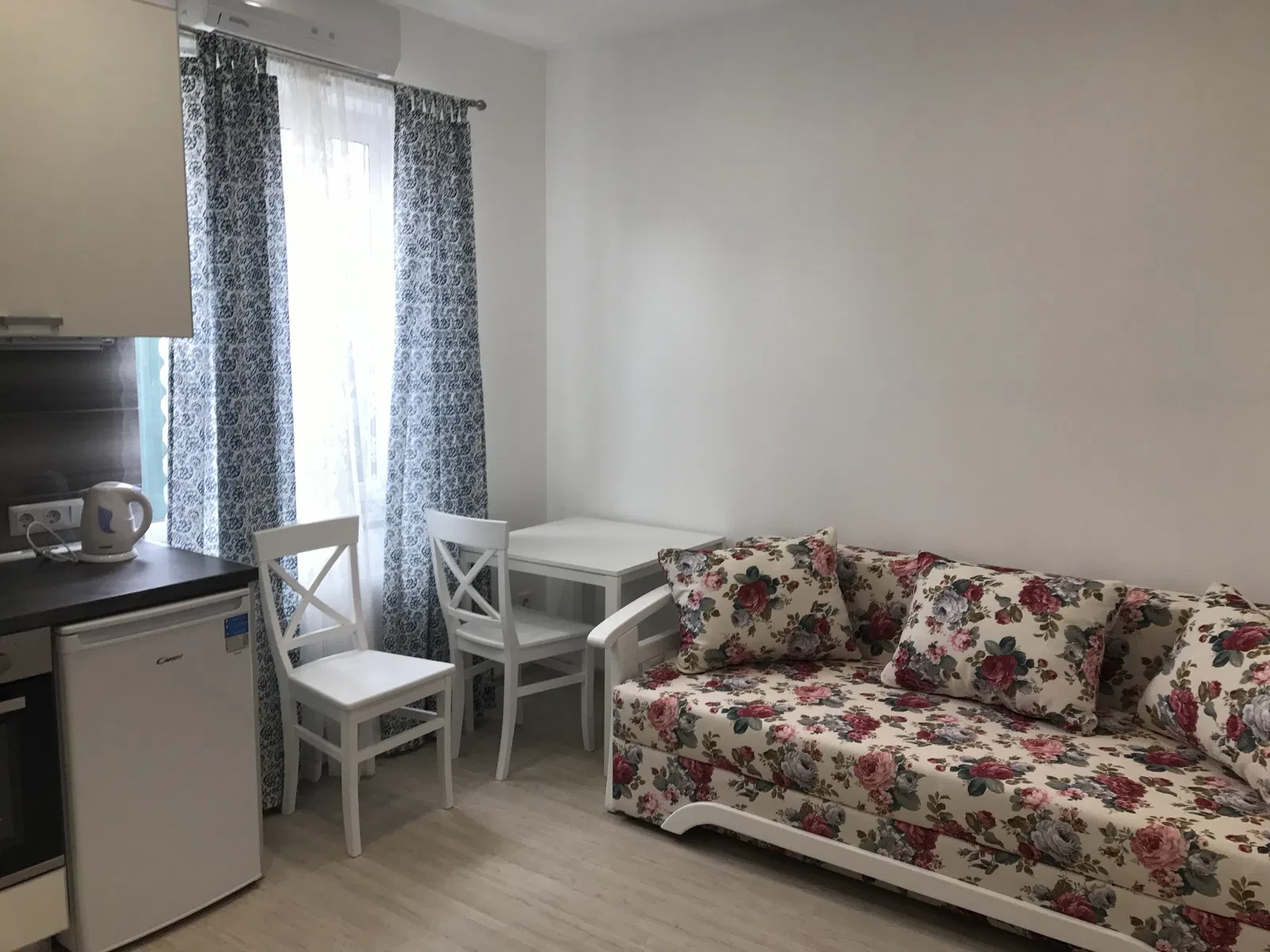 1-кімнатна квартира, Київський: власний дворик, море за 400 м