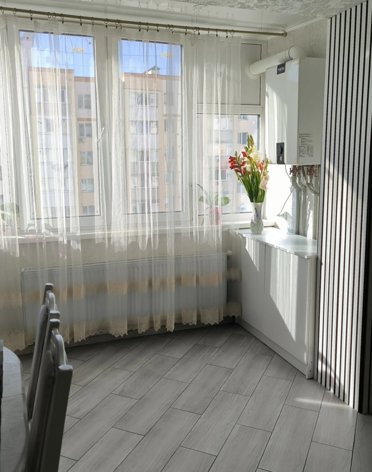 3-кімнатна квартира, Замостянський: кухня-студія, дизайнерський ремонт - фото 2