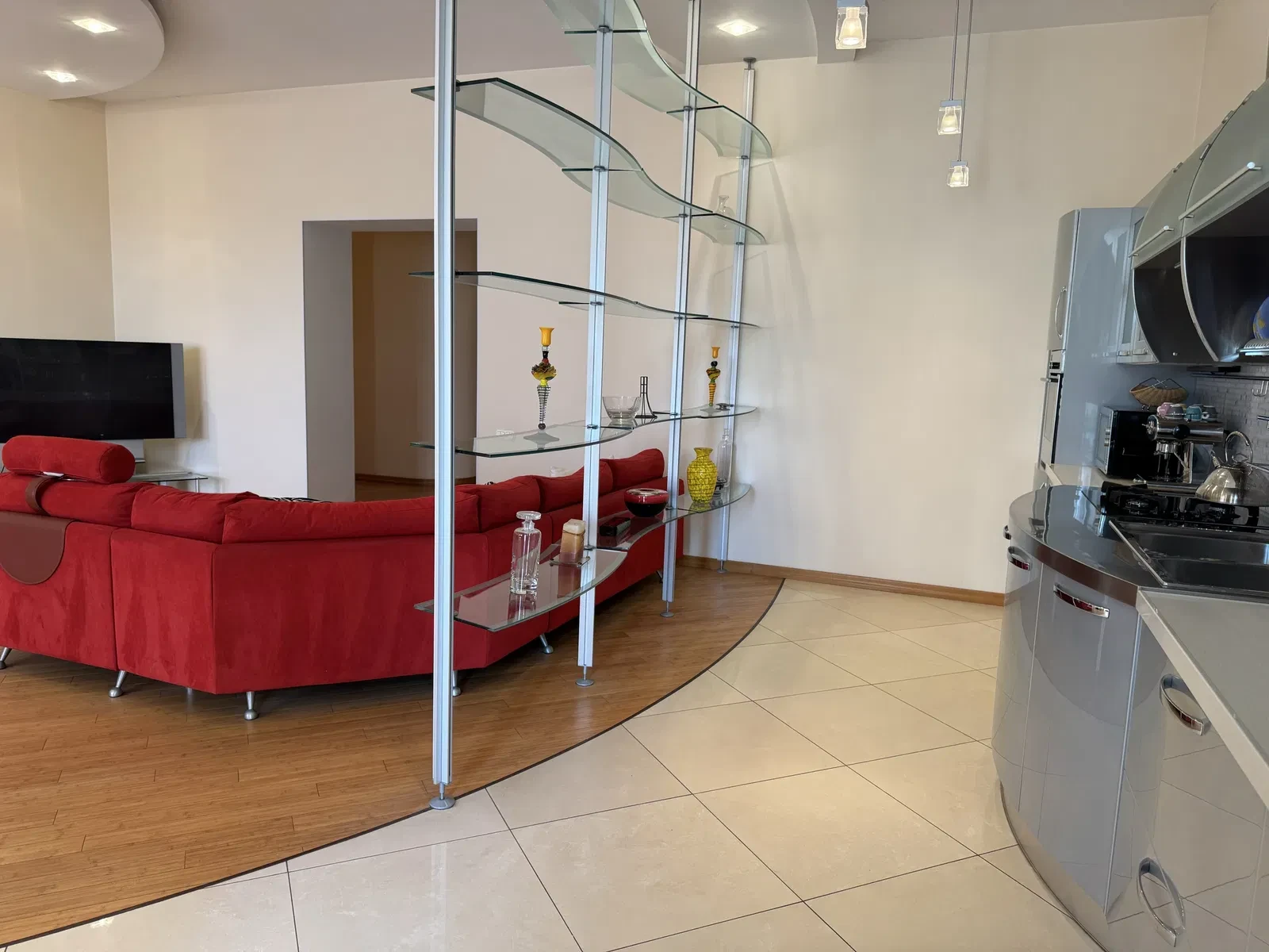 3-комнатная квартира в ЖК Отрада: генератор, пляж в 300 м - фото 3