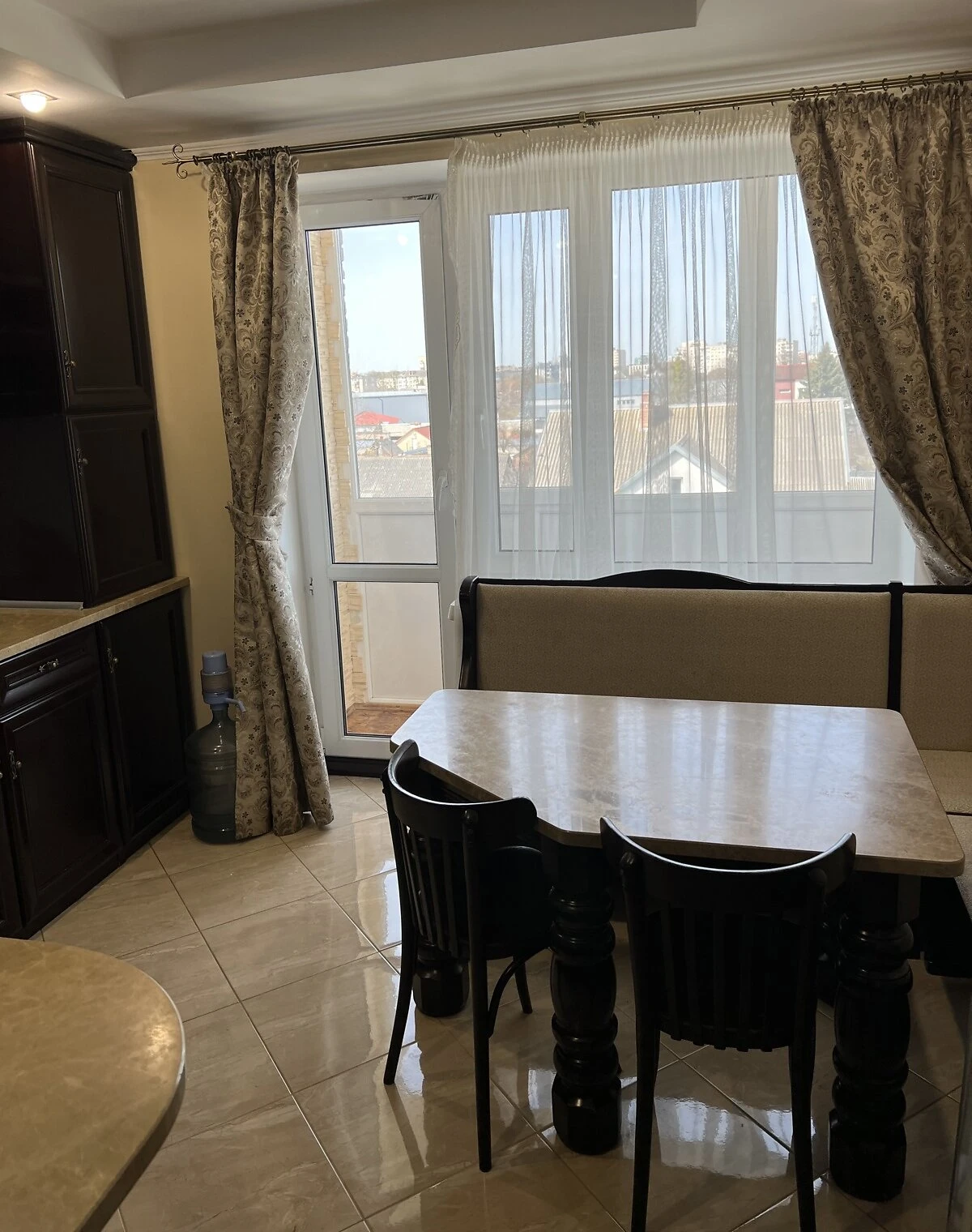 3-кімнатна квартира, Центр: євроремонт, автономне опалення, фото 5
