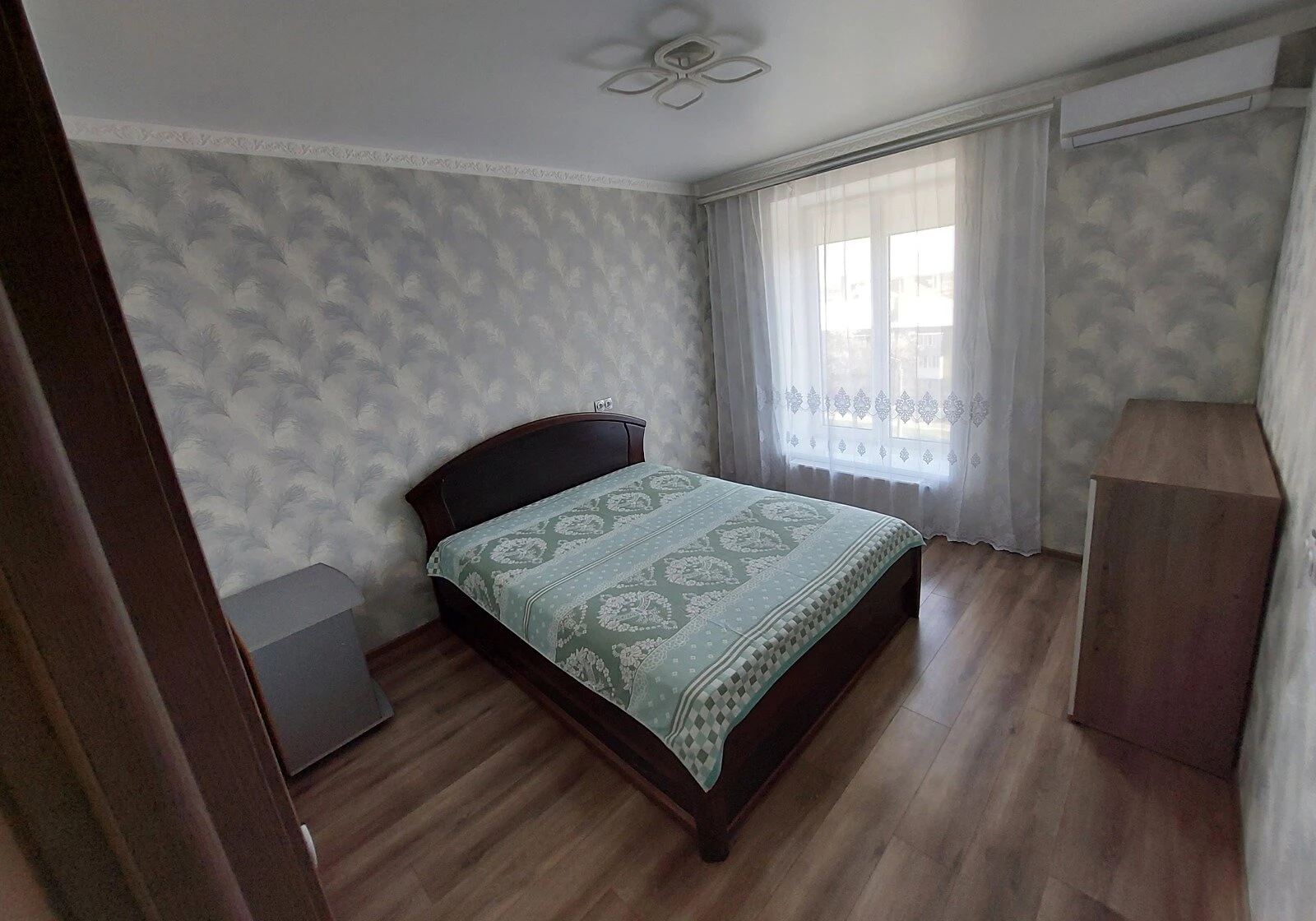 2-кімнатна квартира, Центральний: територія під охороною, євроремонт - фото 1