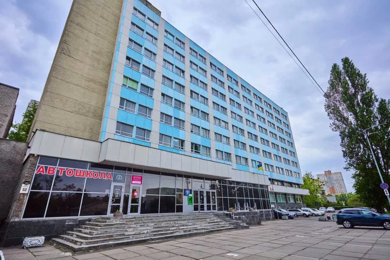 Приміщення у БЦ БЕАРС: склад зі стелажами, метро Чернігівська 4 хв, фото 5