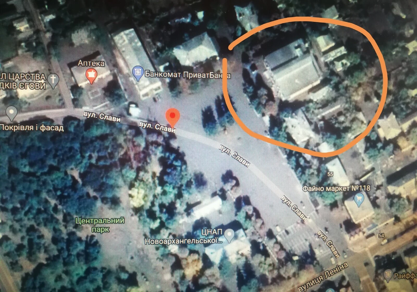 Помещение, Новоархангельск: торгово-офисный центр, торг возможен, фото 2