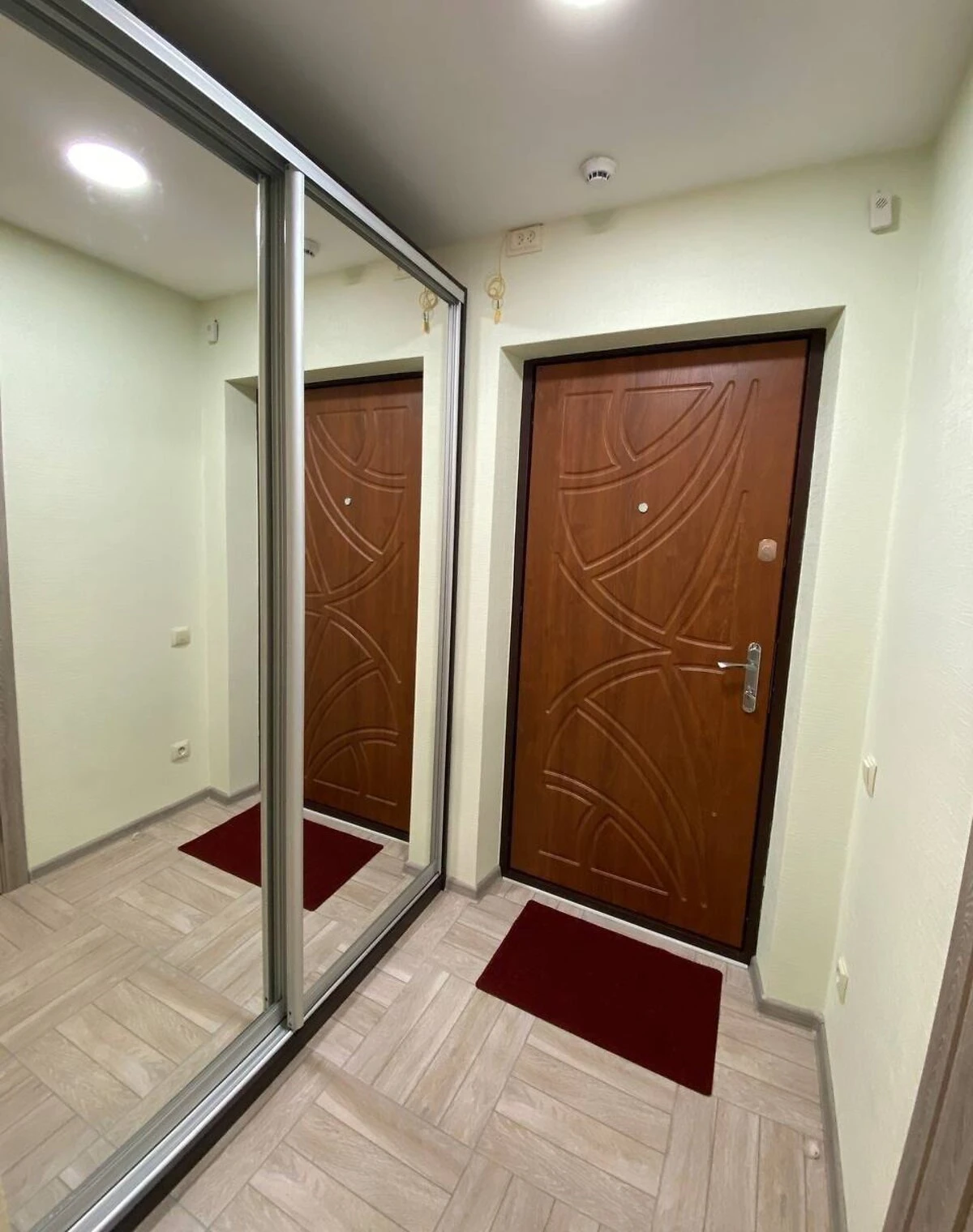 2-кімнатна квартира, Приміська: кухня-студія, опалення без світла, фото 5