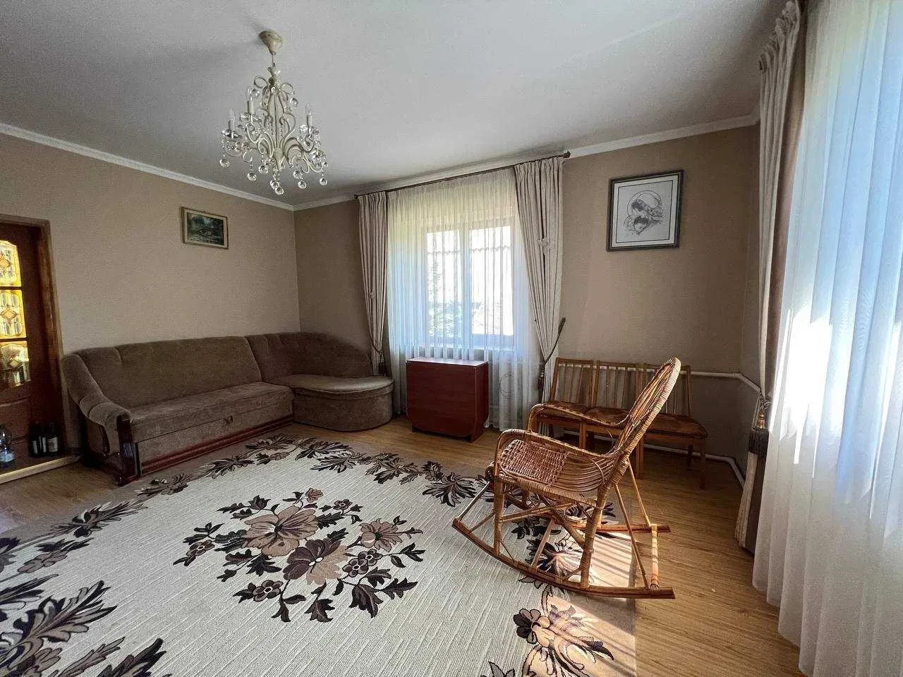 Будинок, Конюшки: гараж, 16 соток, садочок і школа за 400 м - фото 3