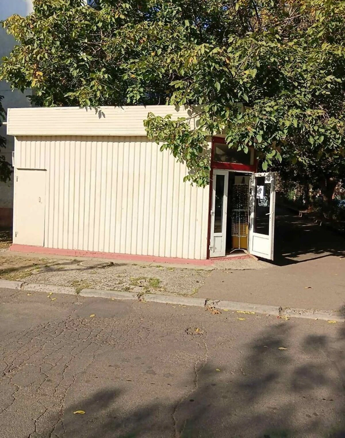 Приміщення, Чорноморськ: під магазин, окрема будівля - фото 2