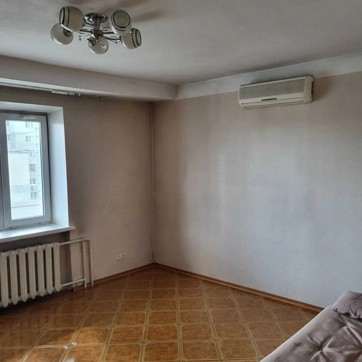 2-кімнатна квартира, Печерський: метро за 5 хв, фото 3