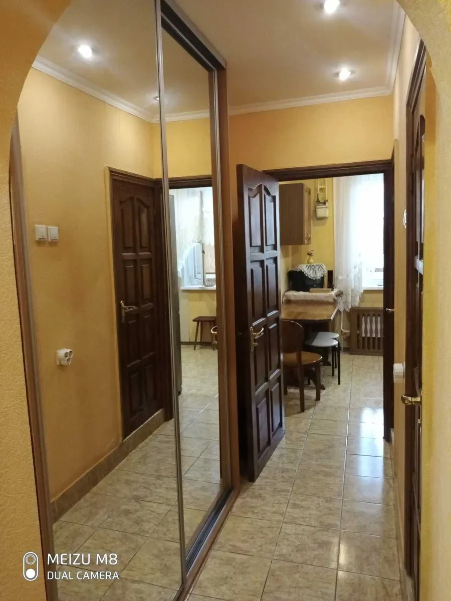 1-кімнатна квартира, Дарницький: євроремонт, меблі та техніка