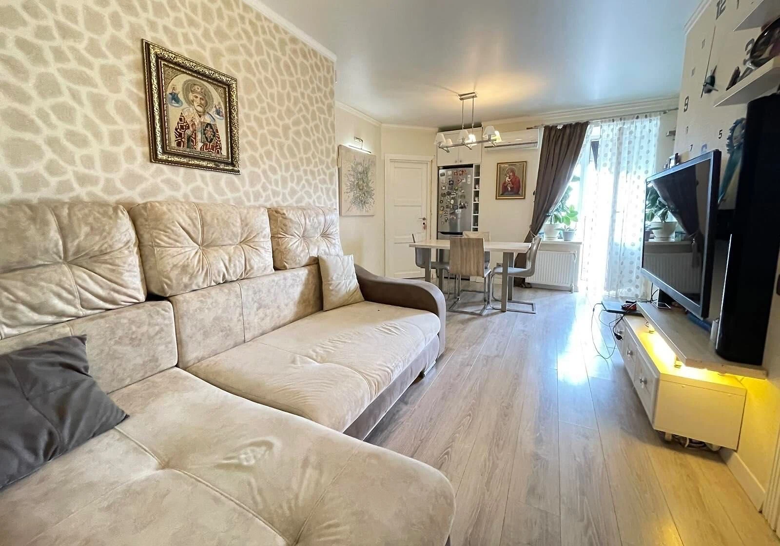 3-комнатная квартира, Ирпень: новостройка, дизайнерский ремонт, фото 5